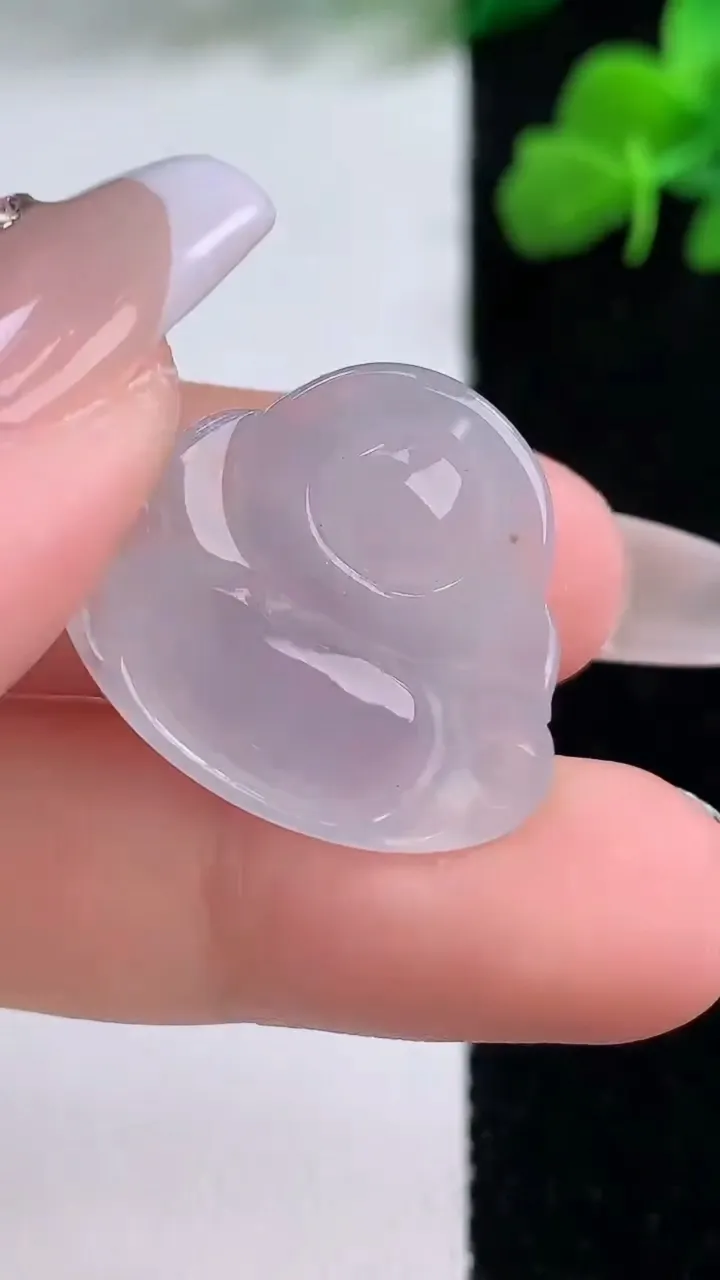 天然A货翡翠佛公吊坠，尺寸21.3-25-6，重量:4.87g
12月8日