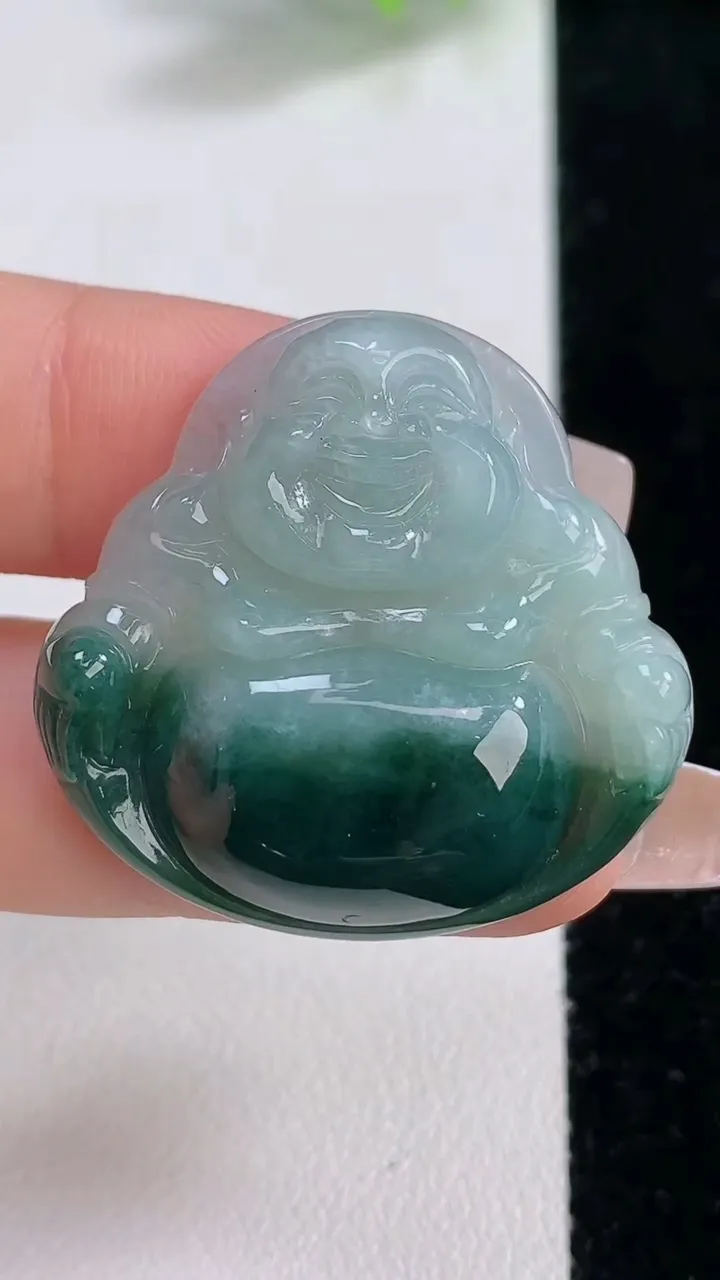 天然A货翡翠冰种飘花佛公吊坠，尺寸31.3-33-6，重量:9.66g
12月9日