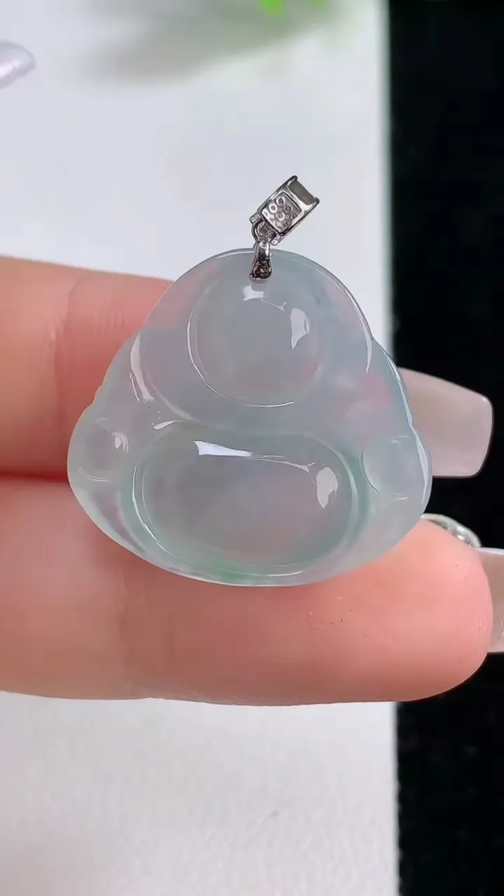天然A货翡翠佛公吊坠，尺寸22-23.6-5，重量:4.27g
12月9日