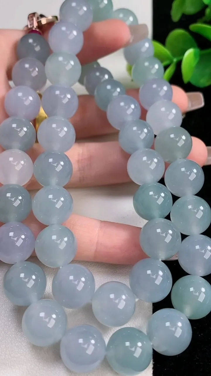 天然A货翡翠种紫罗兰圆珠项链，尺寸12-43颗，重量:141.46g12月10日
工厂直销收藏佳品,