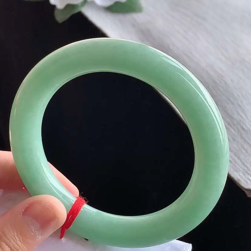 a货翡翠老坑冰种满绿圆条手镯57-58圈口  尺寸57×11.2mm 1209