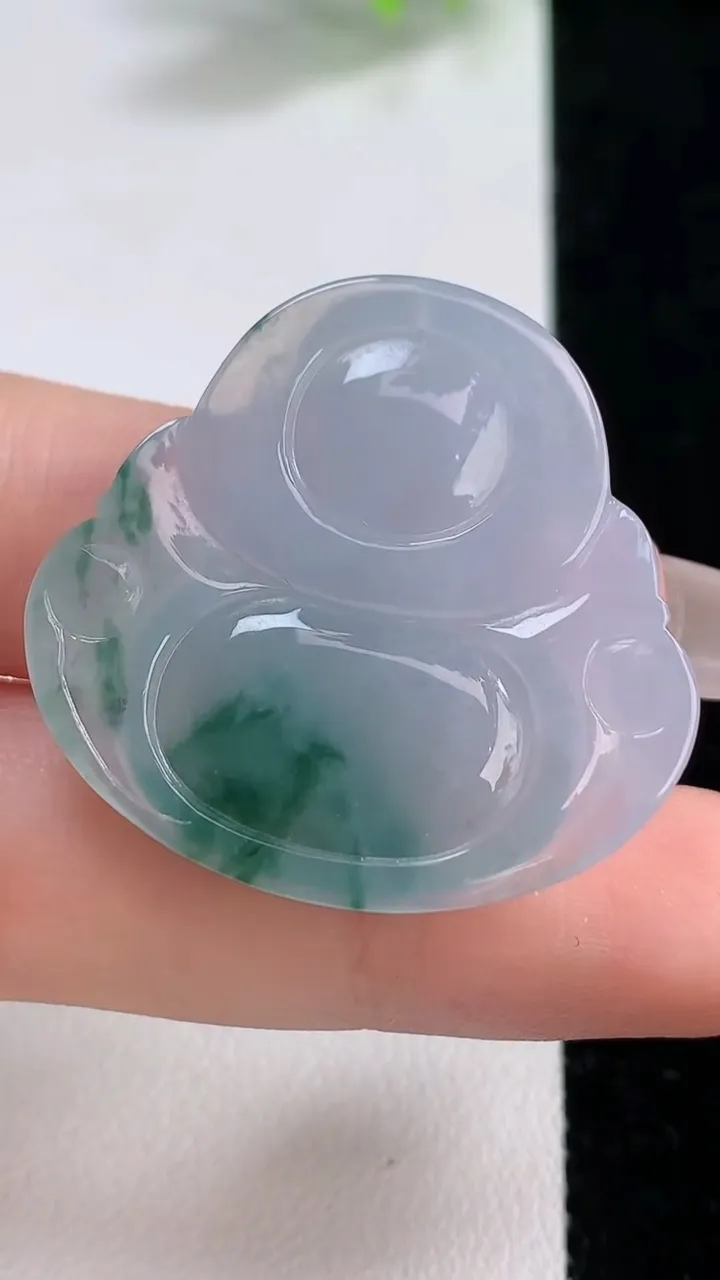 天然A货翡翠冰种飘花佛公吊坠，尺寸31.4-33-5.6，重量:9.02g
12月10日