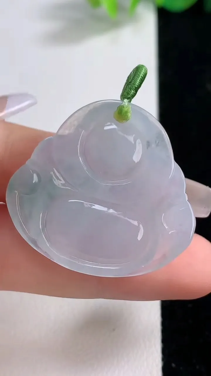 天然A货翡翠冰种飘花佛公吊坠，尺寸31.7-34.6-5.8，重量:9.35g
12月10日