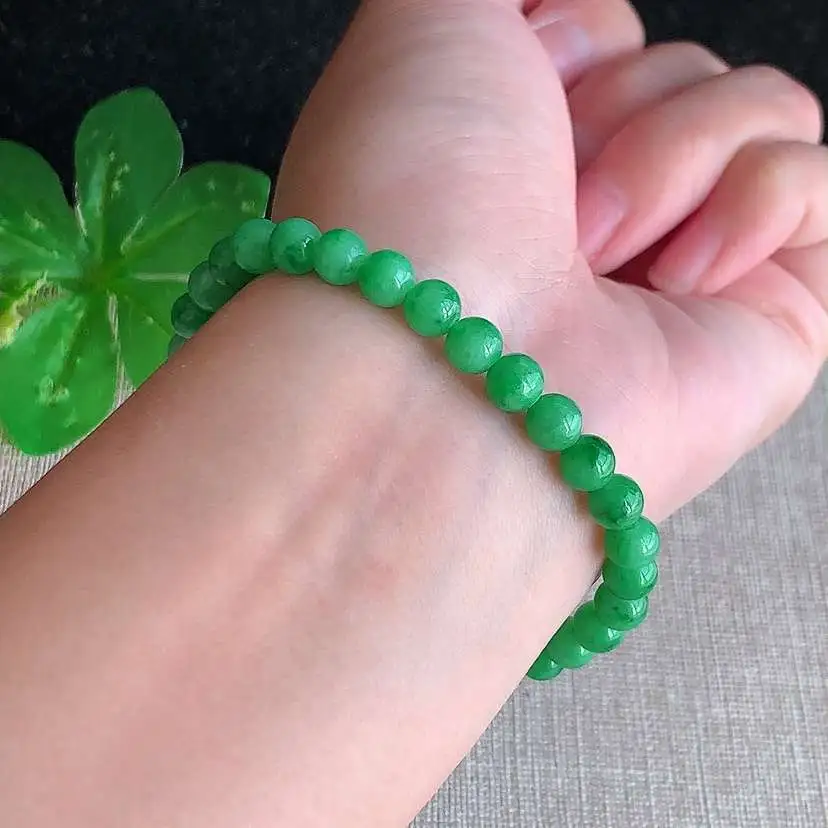 a货翡翠老坑冰种满绿圆珠佛珠手串31颗  尺寸5.6mm 重量10.86g 1209