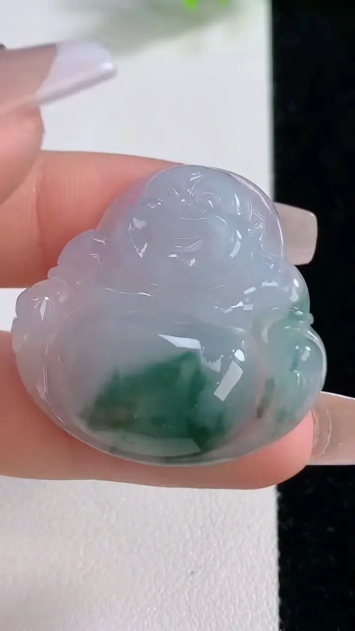 天然A货翡翠冰种飘花佛公吊坠，尺寸31.4-33-5.6，重量:9.02g
12月10日