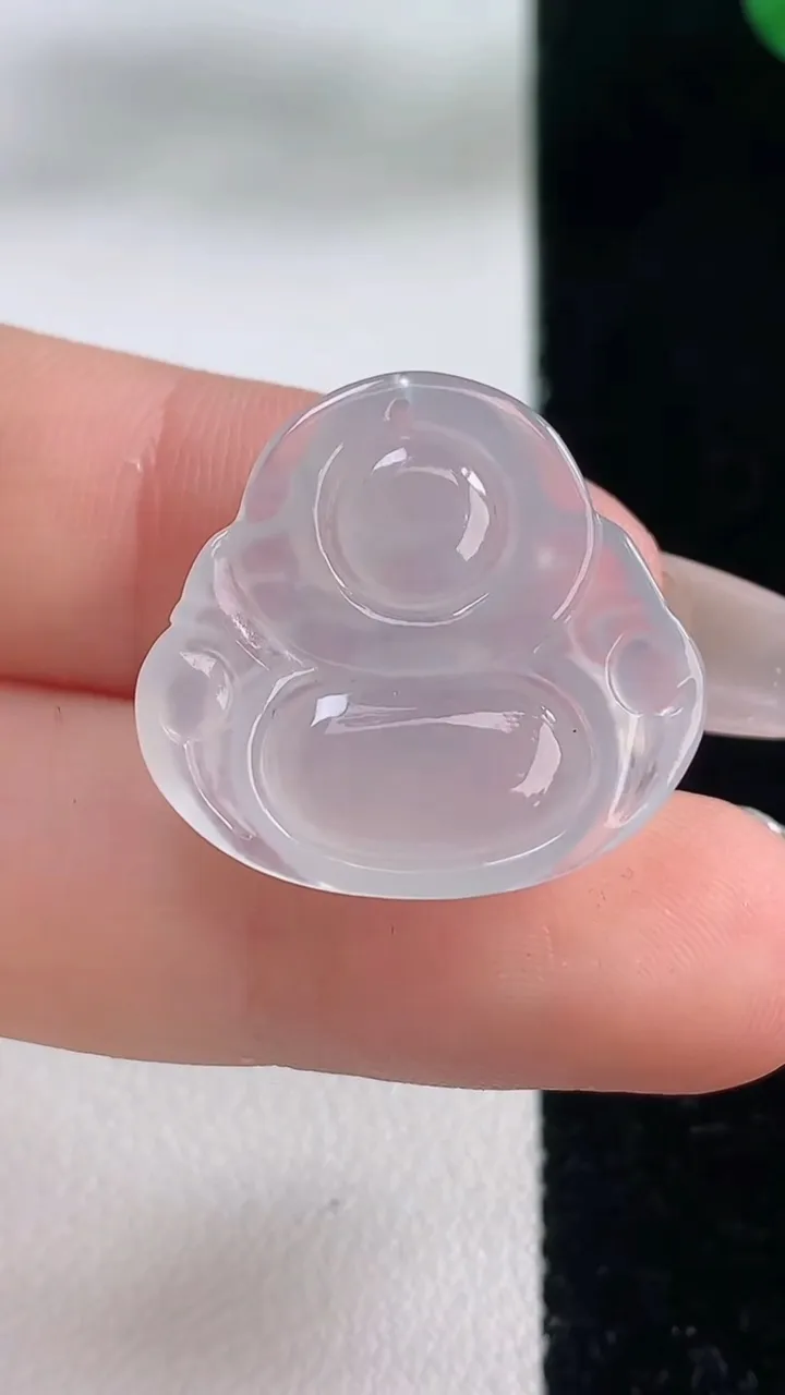 天然A货翡翠佛公吊坠，尺寸21-22.8-4.9，重量:3.58g
12月11日