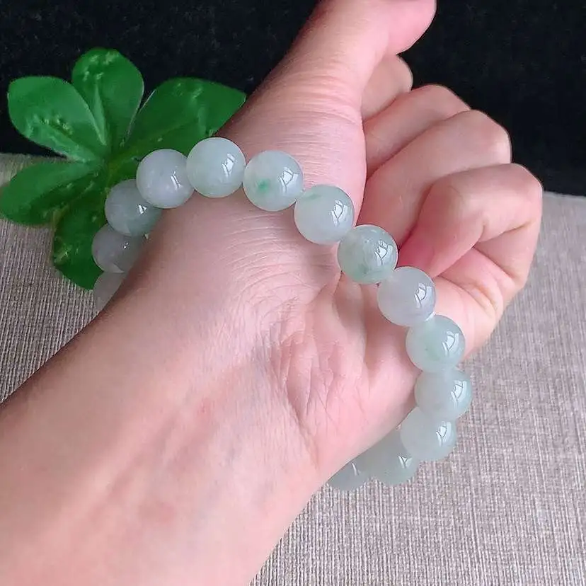 a货翡翠冰种飘绿圆珠佛珠手串19颗 尺寸10.4mm 重量38.88g 1210