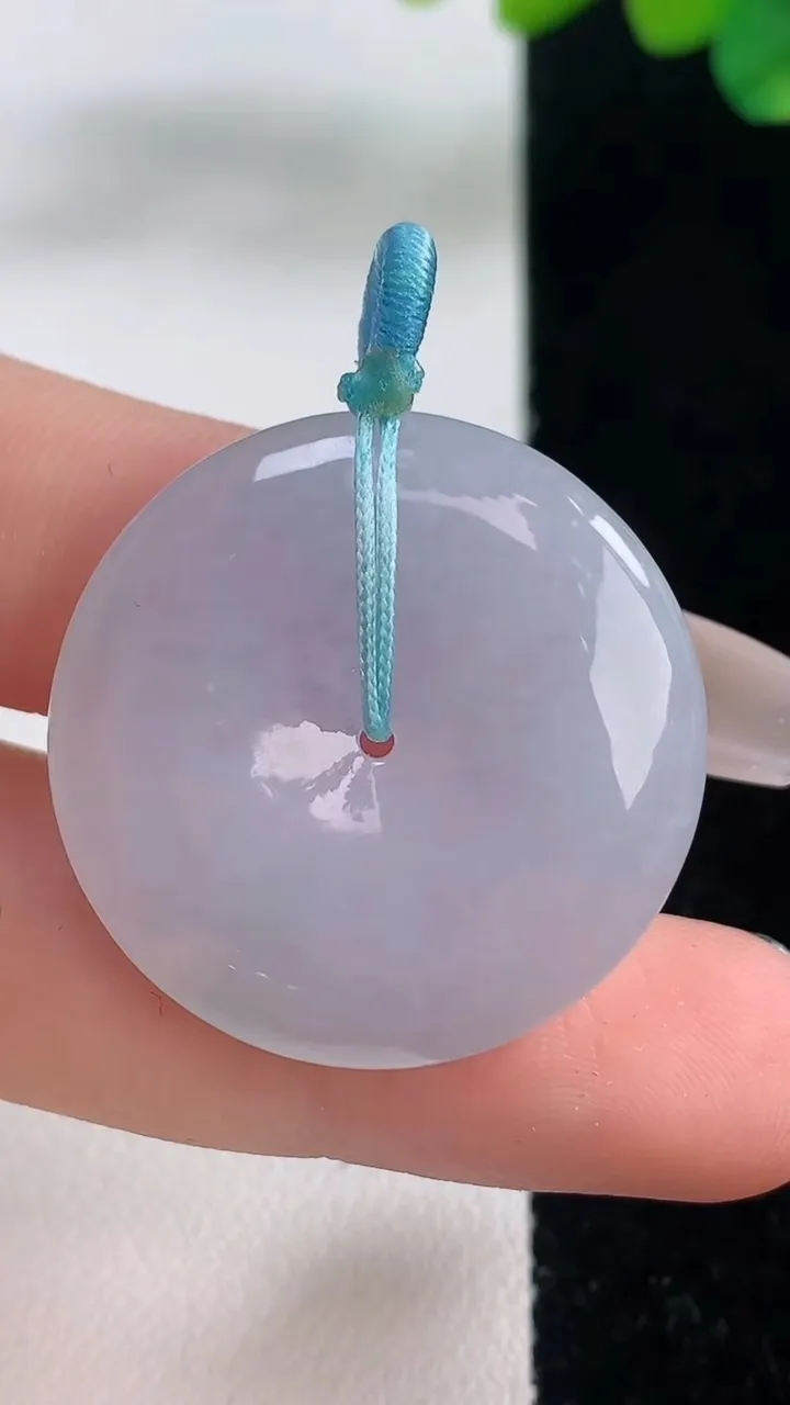 天然A货翡翠紫罗兰平安扣吊坠，尺寸28.5-5.3，重量:9.68g
12月11日