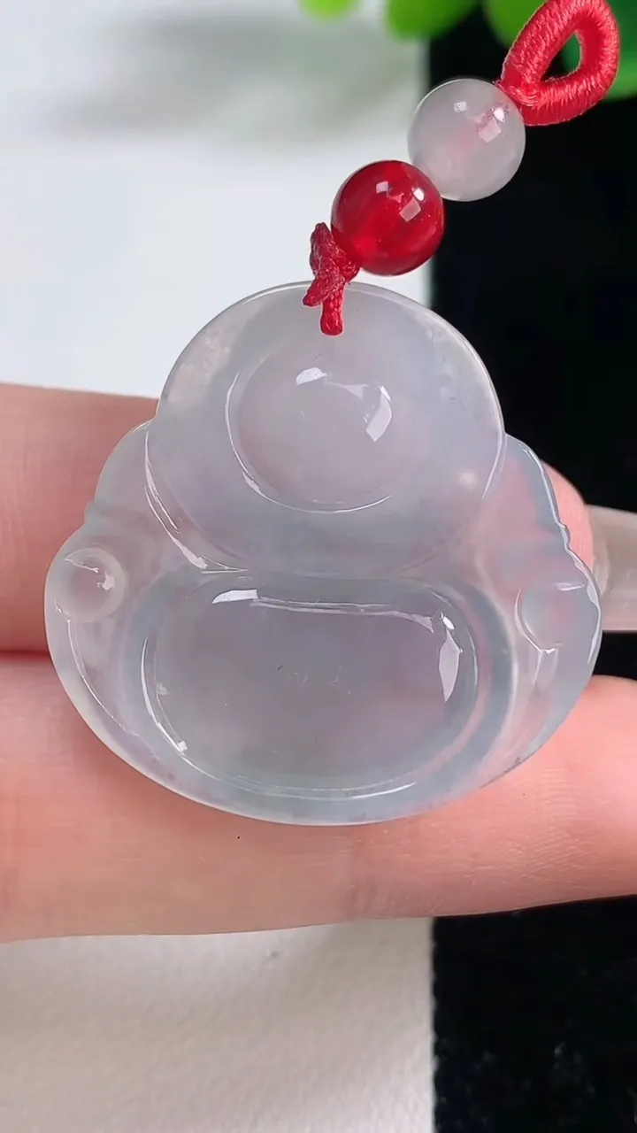 天然A货翡翠冰种飘花佛公吊坠，尺寸29.3-30-5.6，重量:7.78g
12月11日