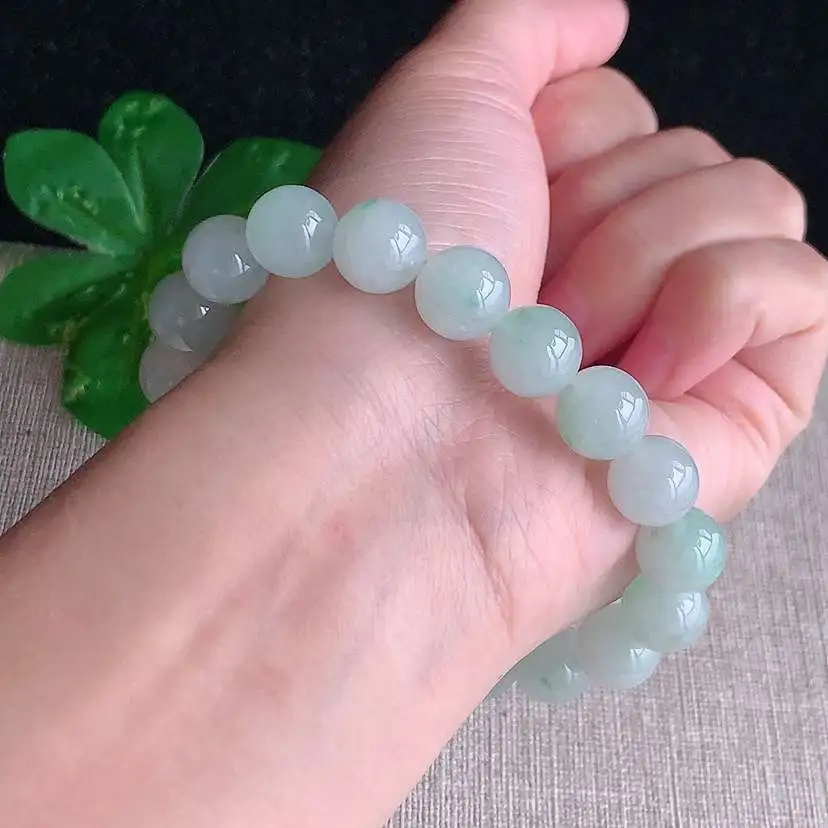 a货翡翠冰种飘绿圆珠佛珠手串19颗 尺寸10.4mm 重量38.88g 1210