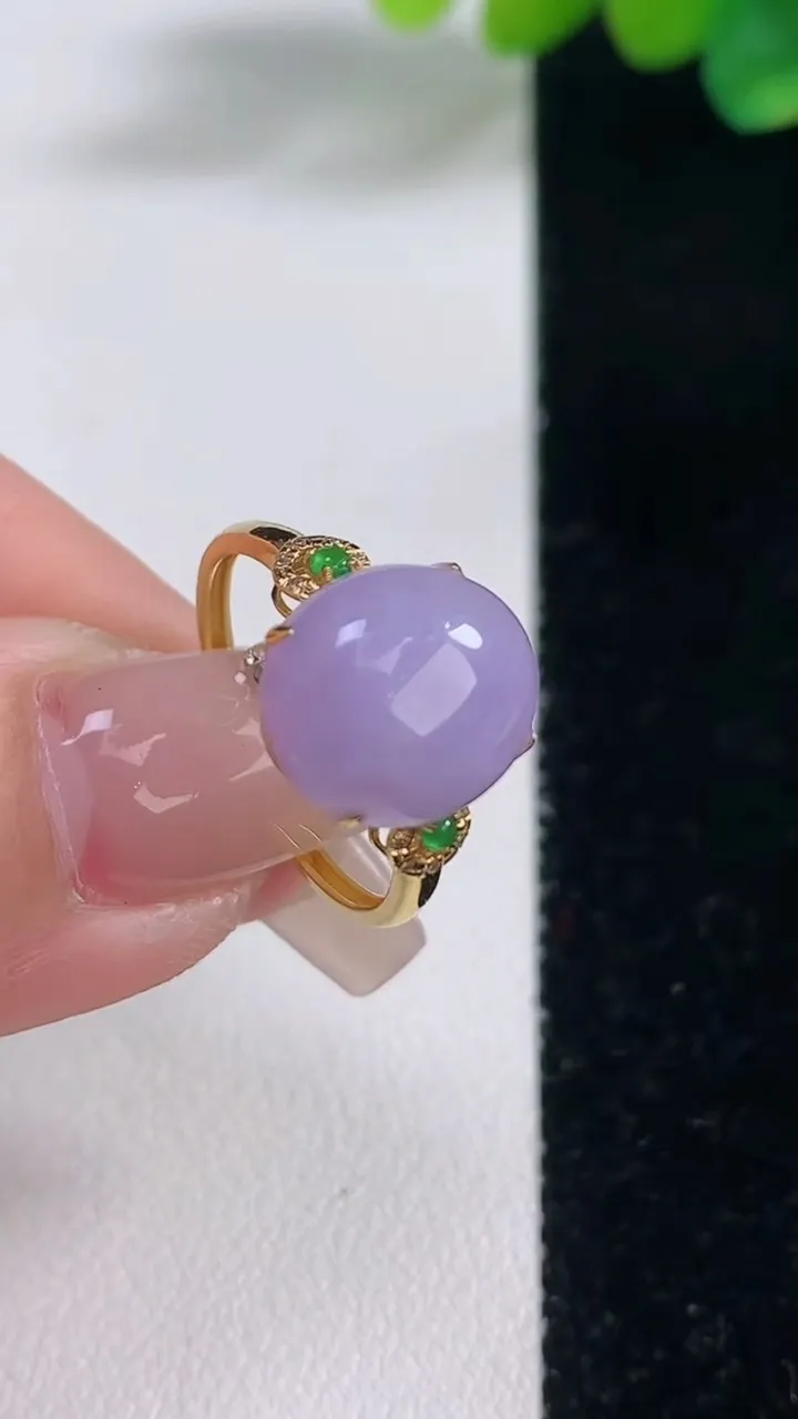 天然A货翡翠18K金紫罗兰蛋面戒指，尺寸17.9-11.6-10.2-6.3，重量:2.31g202