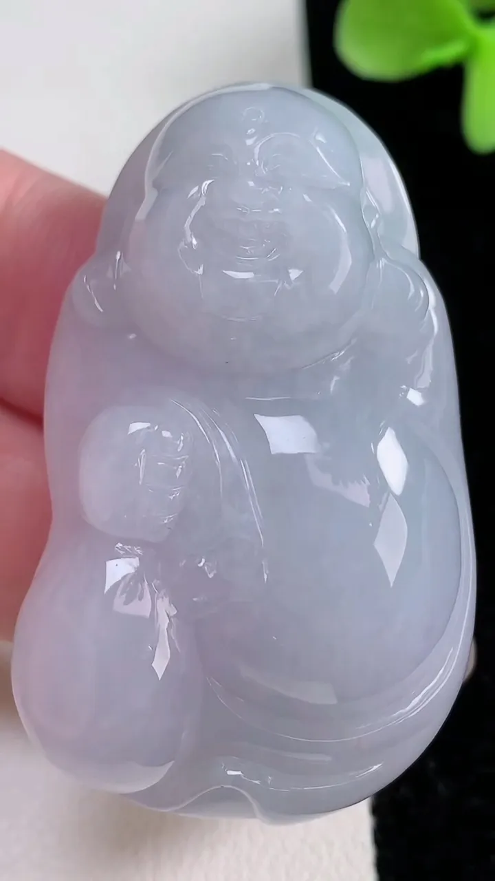 天然A货翡翠紫罗兰布袋佛吊坠，尺寸49-29.8-13，重量:37.70g
12月12日