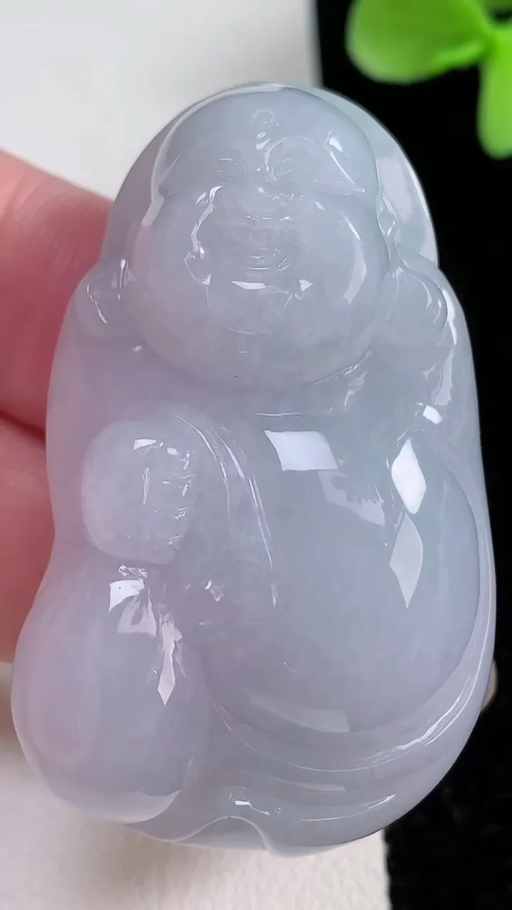 天然A货翡翠紫罗兰布袋佛吊坠，尺寸49-29.8-13，重量:37.70g
12月12日