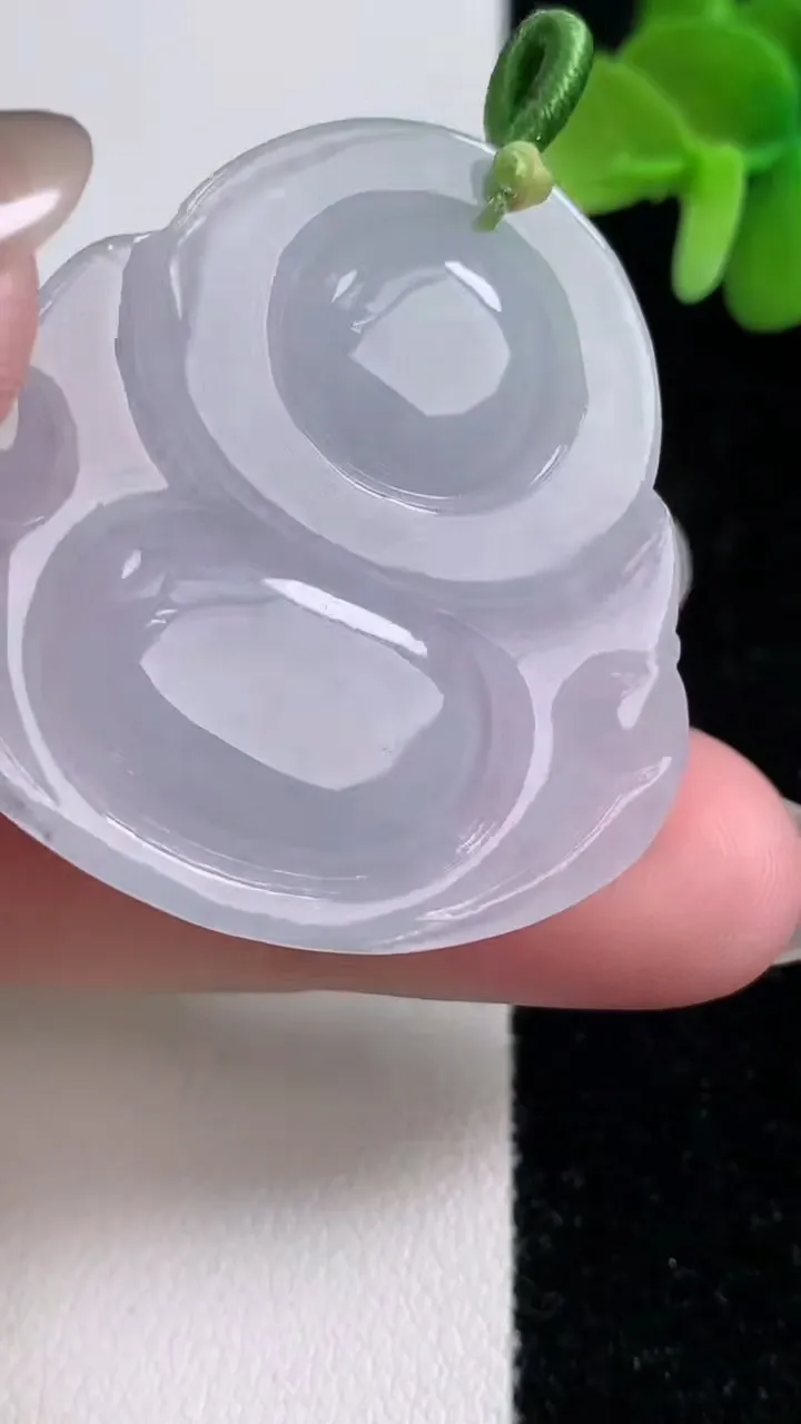 天然A货翡翠佛公吊坠，尺寸38.3-41.8-7.2，重量:18.62g
12月13日