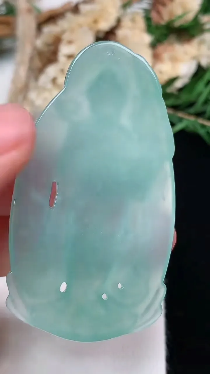 天然A货翡翠蓝水虚空藏观音菩萨吊坠，尺寸55.3-30.8-5，重量:16.86g
12月13日