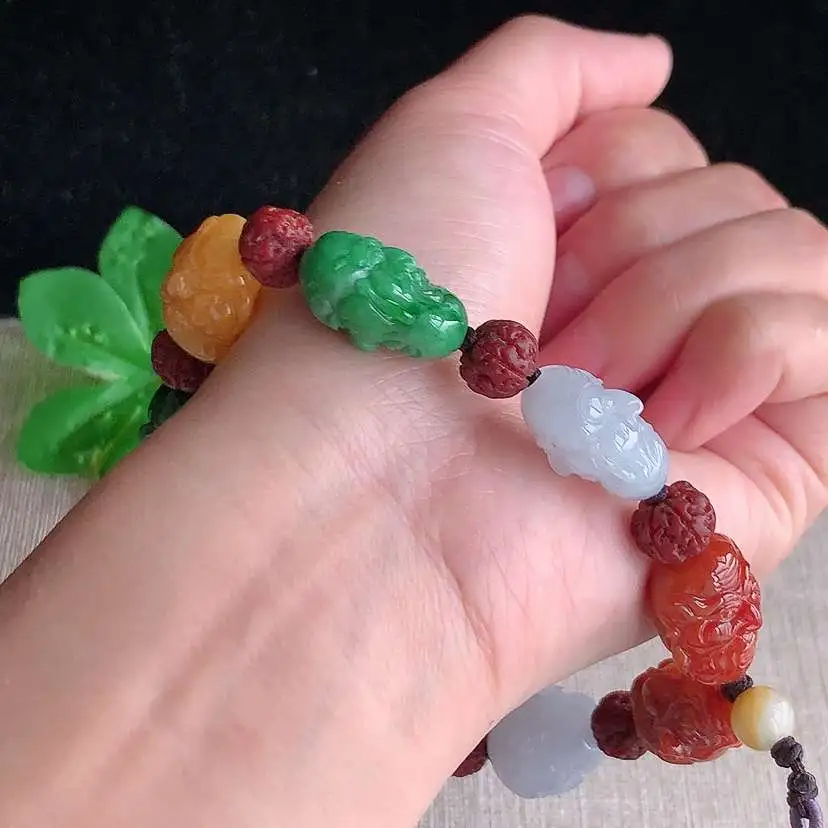 a货翡翠冰种多彩罗汉手串， 尺寸18.4×14.5×10.4mm 重量53.00g 1211