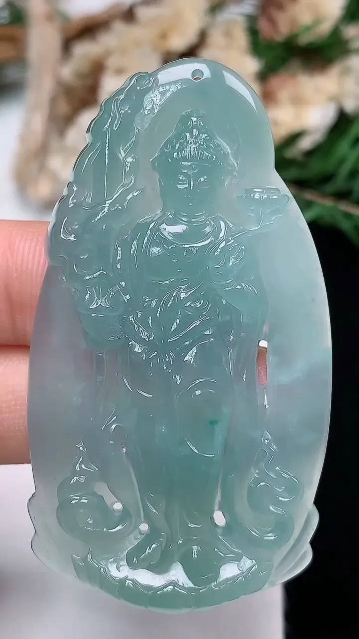 天然A货翡翠蓝水虚空藏观音菩萨吊坠，尺寸55.3-30.8-5，重量:16.86g
12月13日