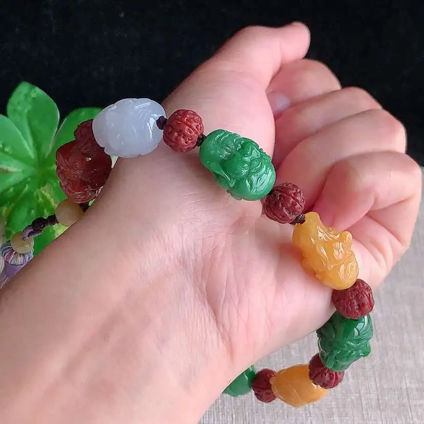 a货翡翠冰种多彩罗汉手串， 尺寸18.4×14.5×10.4mm 重量53.00g 1211