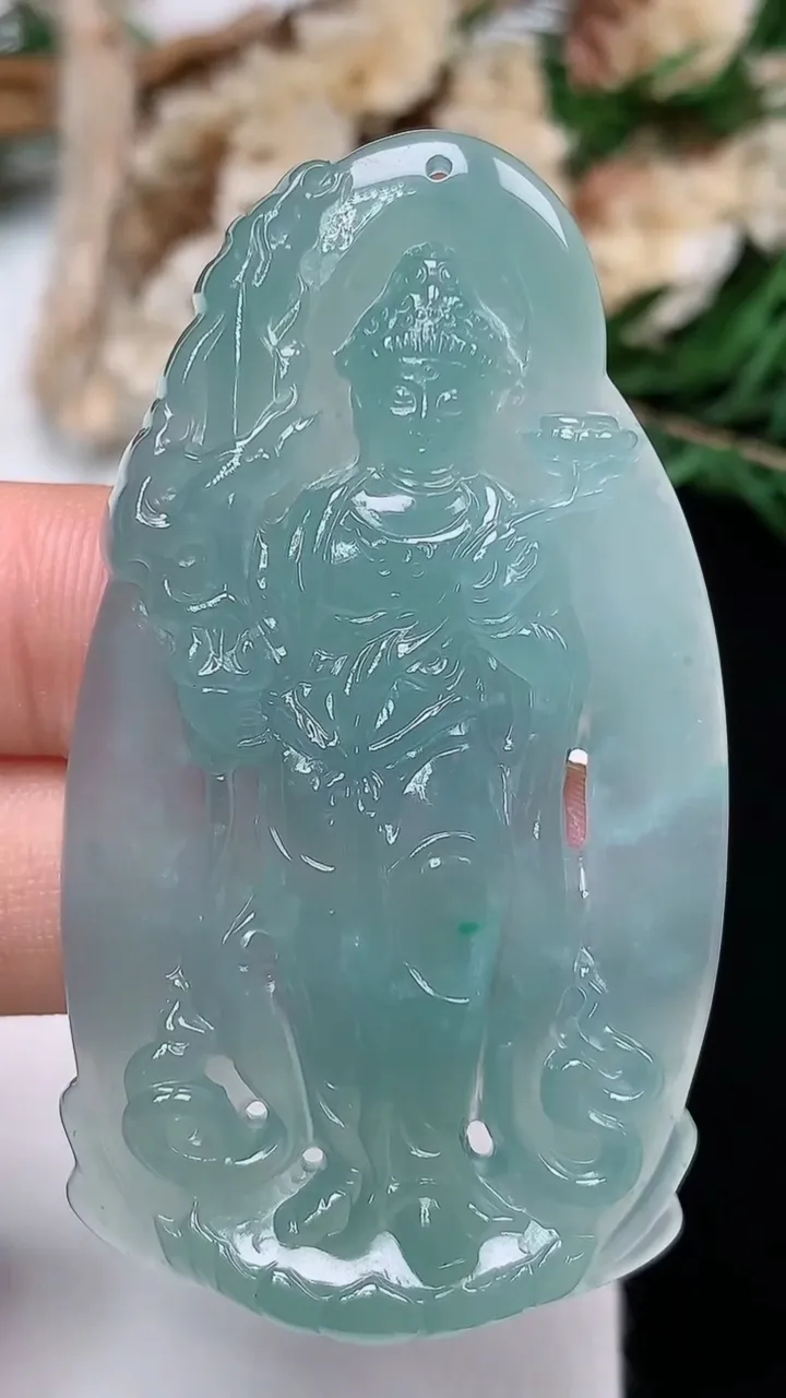 天然A货翡翠蓝水虚空藏观音菩萨吊坠，尺寸55.3-30.8-5，重量:16.86g
12月13日