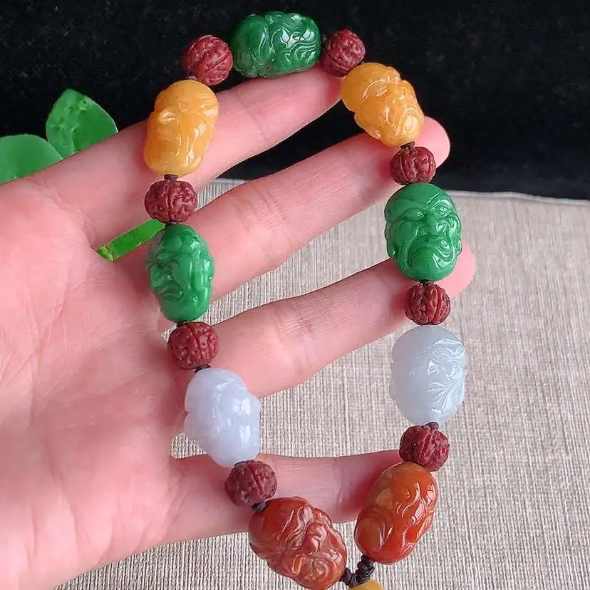 a货翡翠冰种多彩罗汉手串， 尺寸18.4×14.5×10.4mm 重量53.00g 1211
