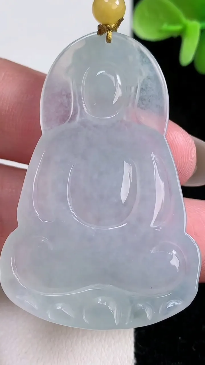 天然A货翡翠观音菩萨吊坠，尺寸51-34-4.8，重量:16.03g
12月13日
