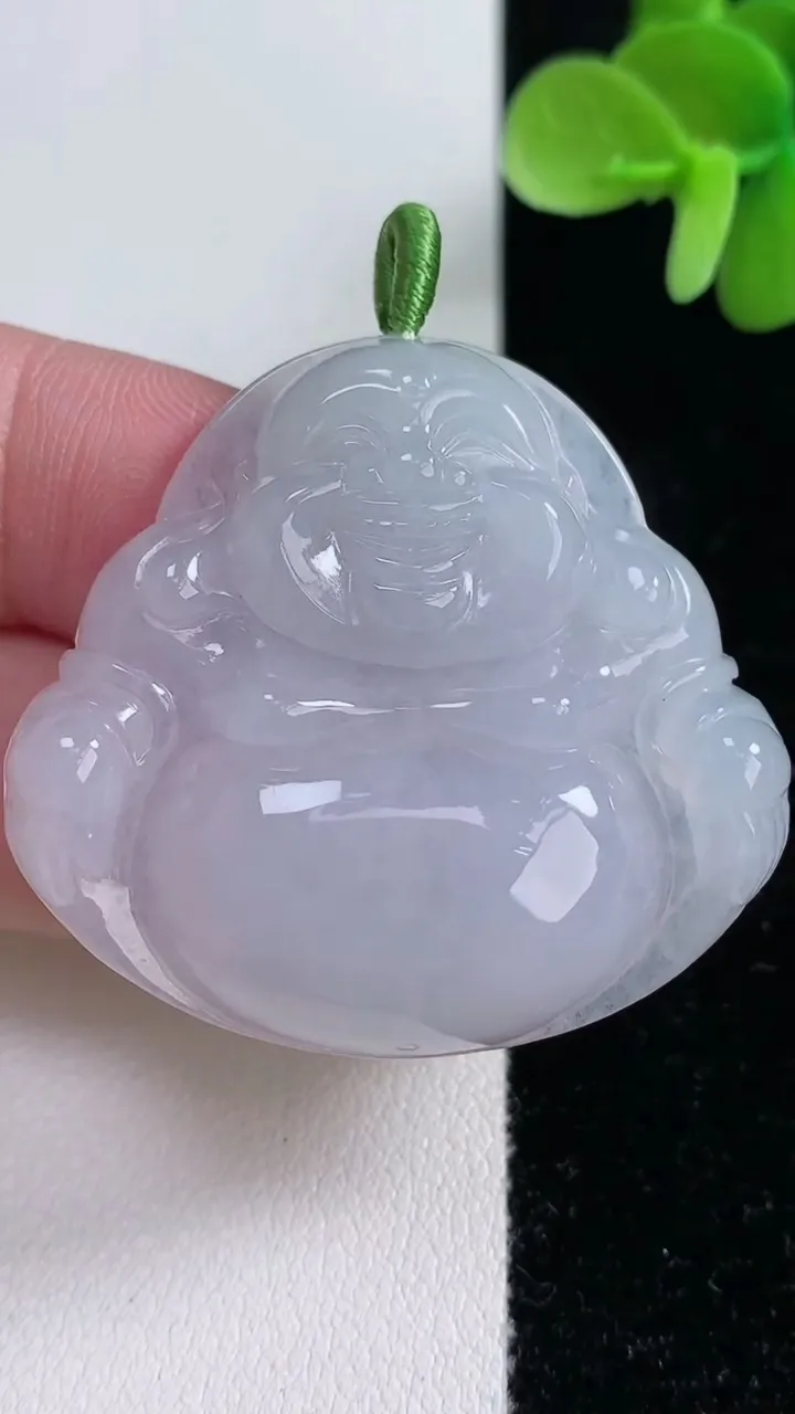 天然A货翡翠佛公吊坠，尺寸38.3-41.8-7.2，重量:18.62g
12月13日