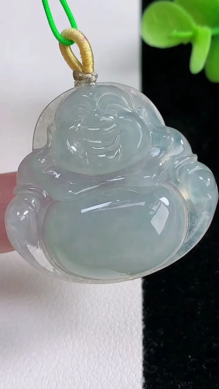 天然A货翡翠佛公吊坠，尺寸34.8-37.3-6.3，重量:13.26g
12月13日