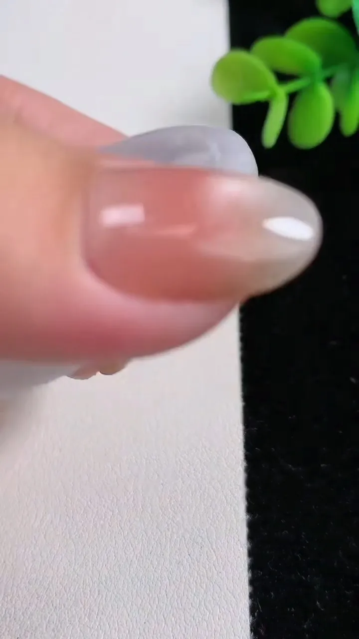 天然A货翡翠生肖蛇吊坠，尺寸53.8-6.5，重:34.48g
12月14日