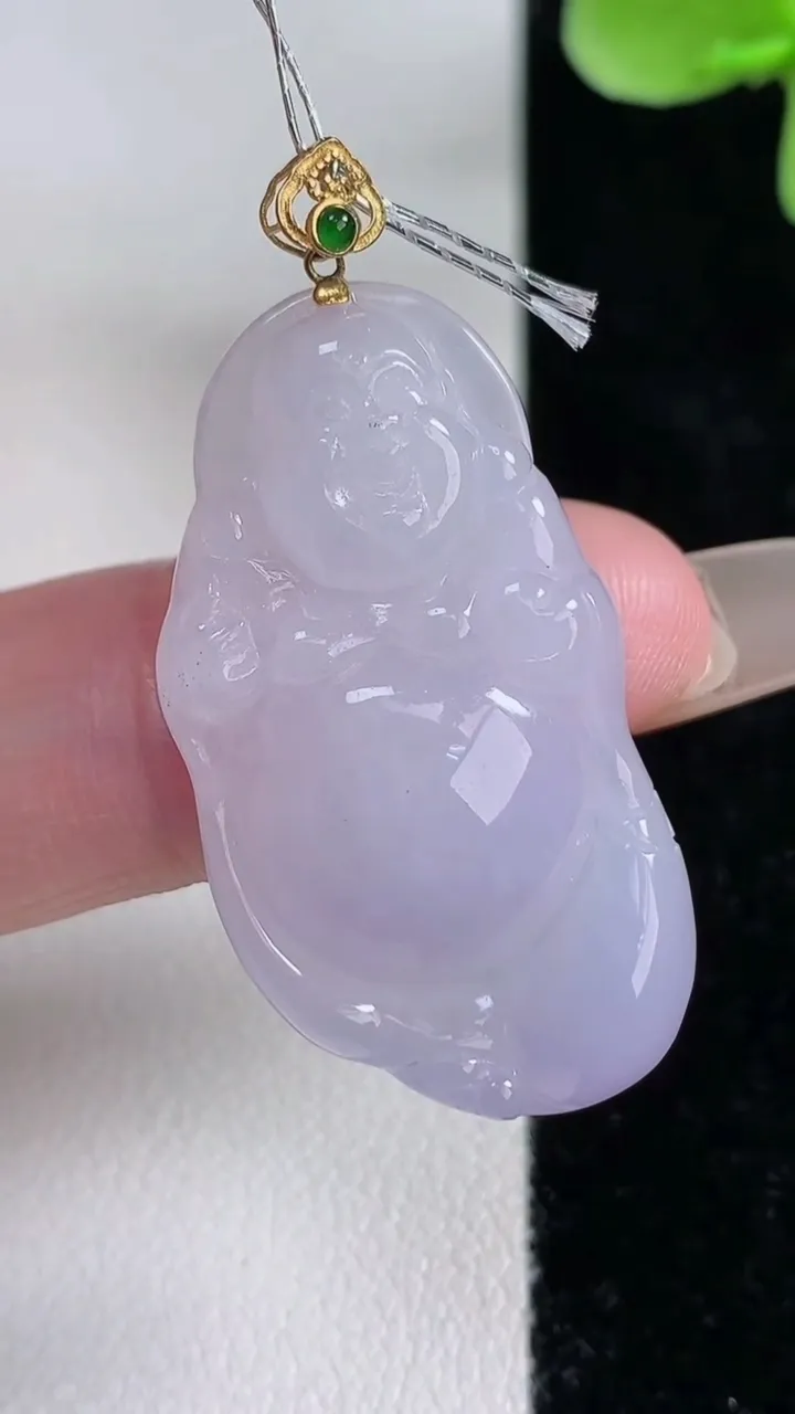 天然A货翡翠18K金紫罗兰布袋佛吊坠，尺寸34.2-18.8-5.2，重量:6.47g
12月14日