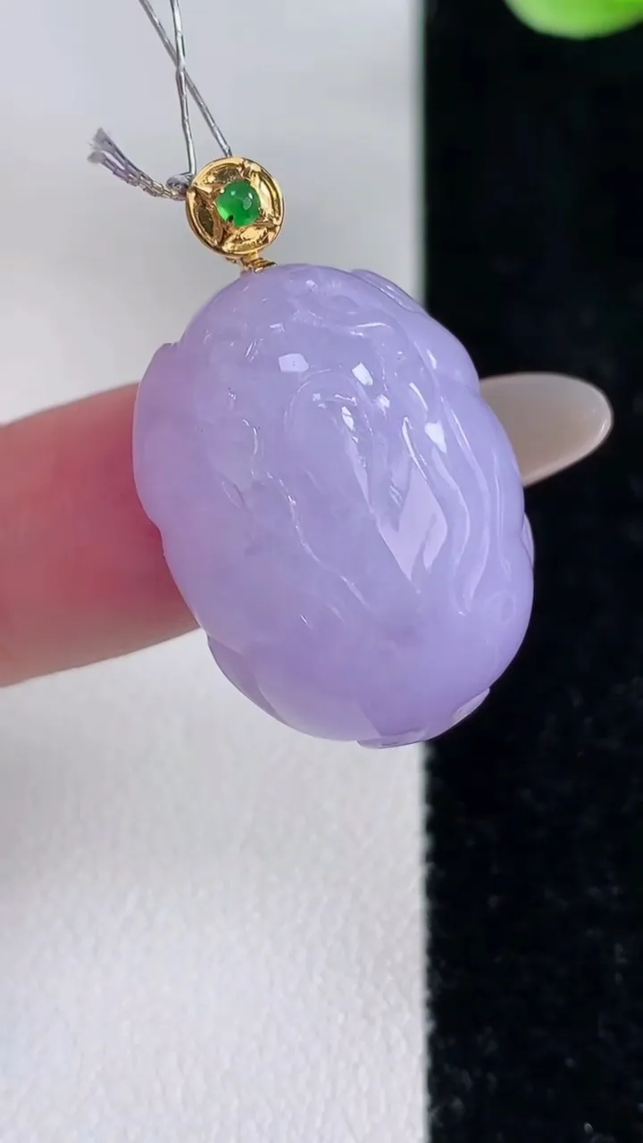 天然A货翡翠18K金紫罗兰貔貅吊坠，尺寸24.5-17.6-10.2，重量:9.01g
12月14日