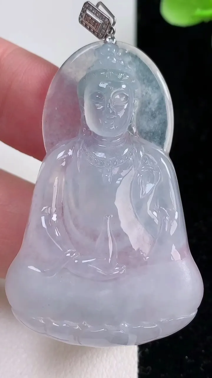 天然A货翡翠种紫罗兰观音菩萨吊坠，尺寸49.8-32-5，重量:15.96g
12月14日