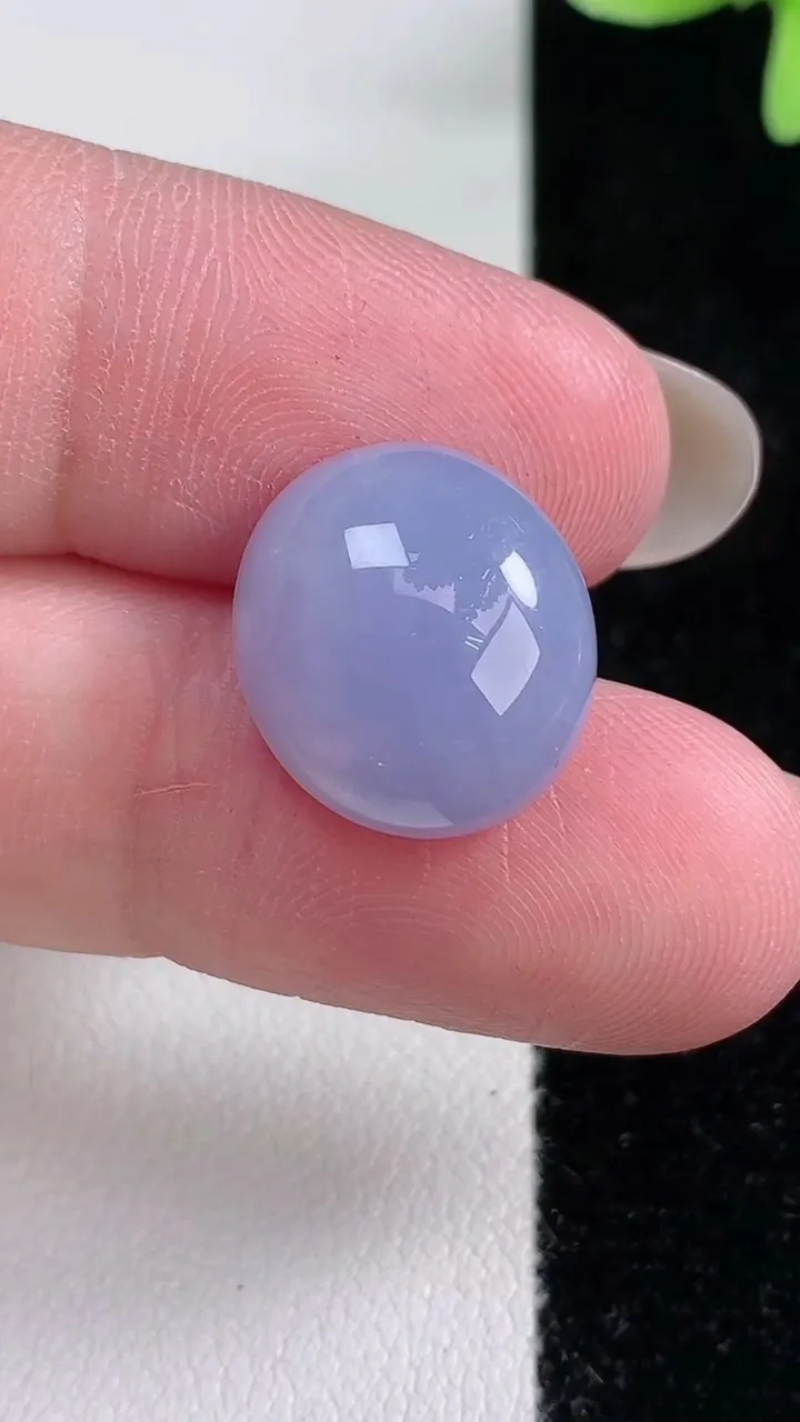 天然A货翡翠紫罗兰蛋面镶嵌件，尺寸15.4-13.6-7.4，重量:2.88g
12月14日