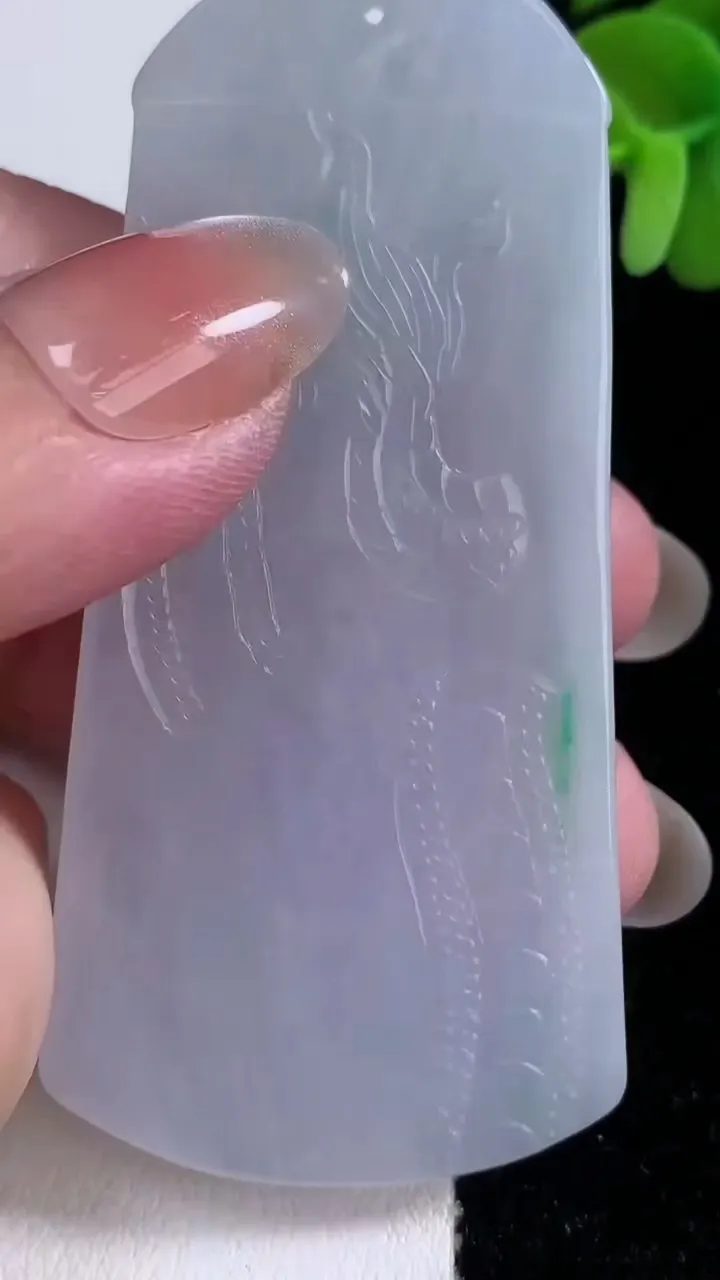 天然A货翡翠祥龙阿弥陀佛吊坠，尺寸73-35-4.8，重量:29.49g
12月14日