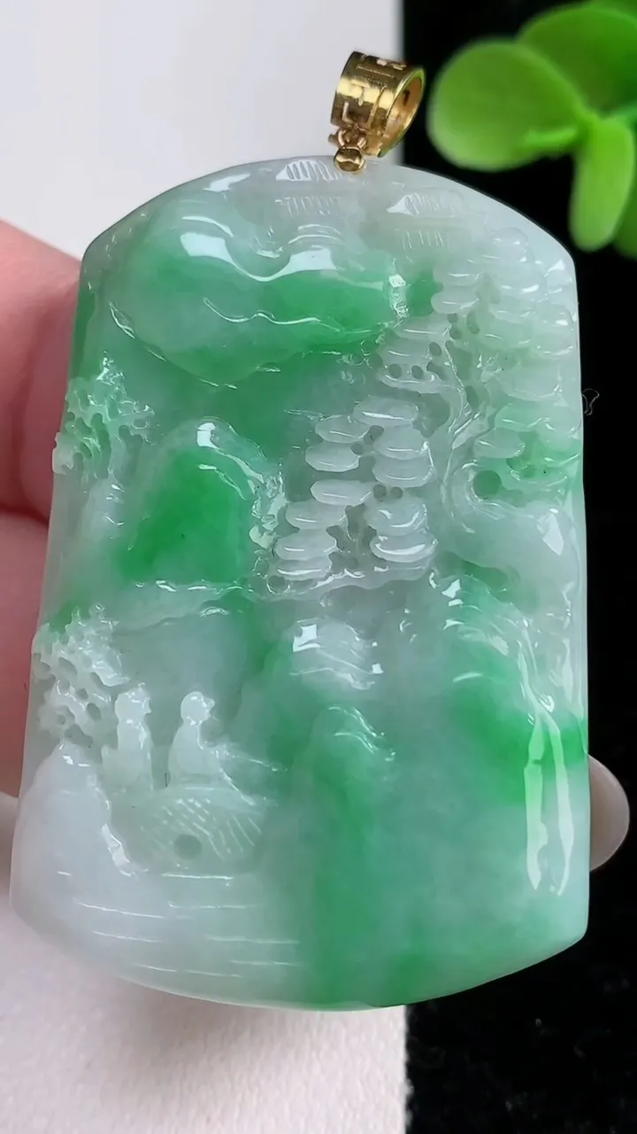 天然A货翡翠山水牌吊坠，尺寸48.8-33-5，重量:24.22g
12月14日