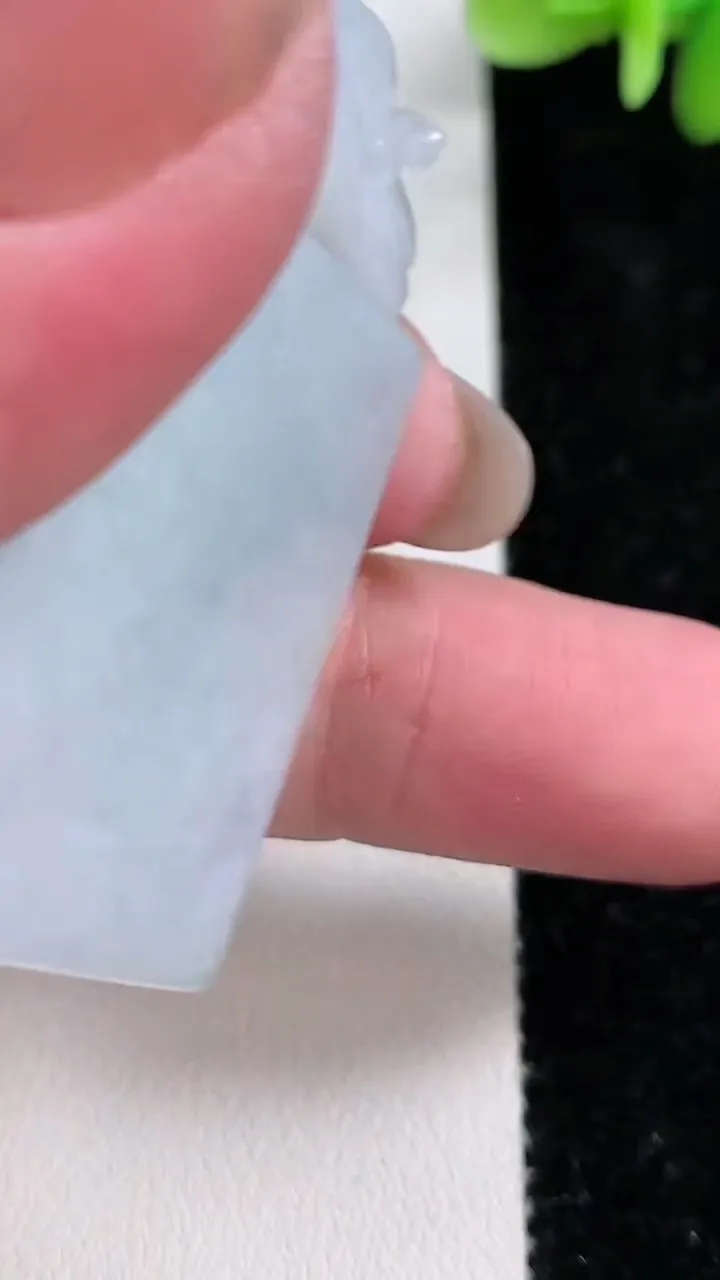 天然A货翡翠飘花貔貅印章，尺寸48-28.8-13.5，重:54.82g
12月14日