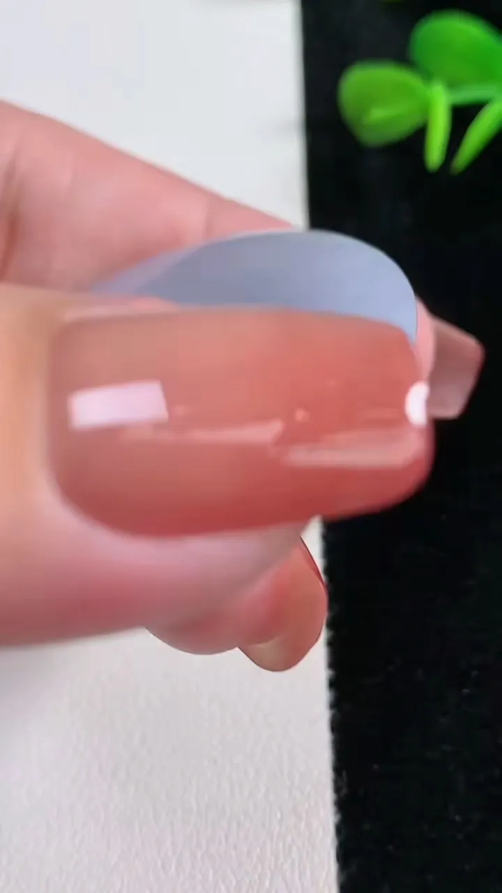 天然A货翡翠紫罗兰平安扣吊坠，尺寸40-5.8，重量:20.23g
12月15日