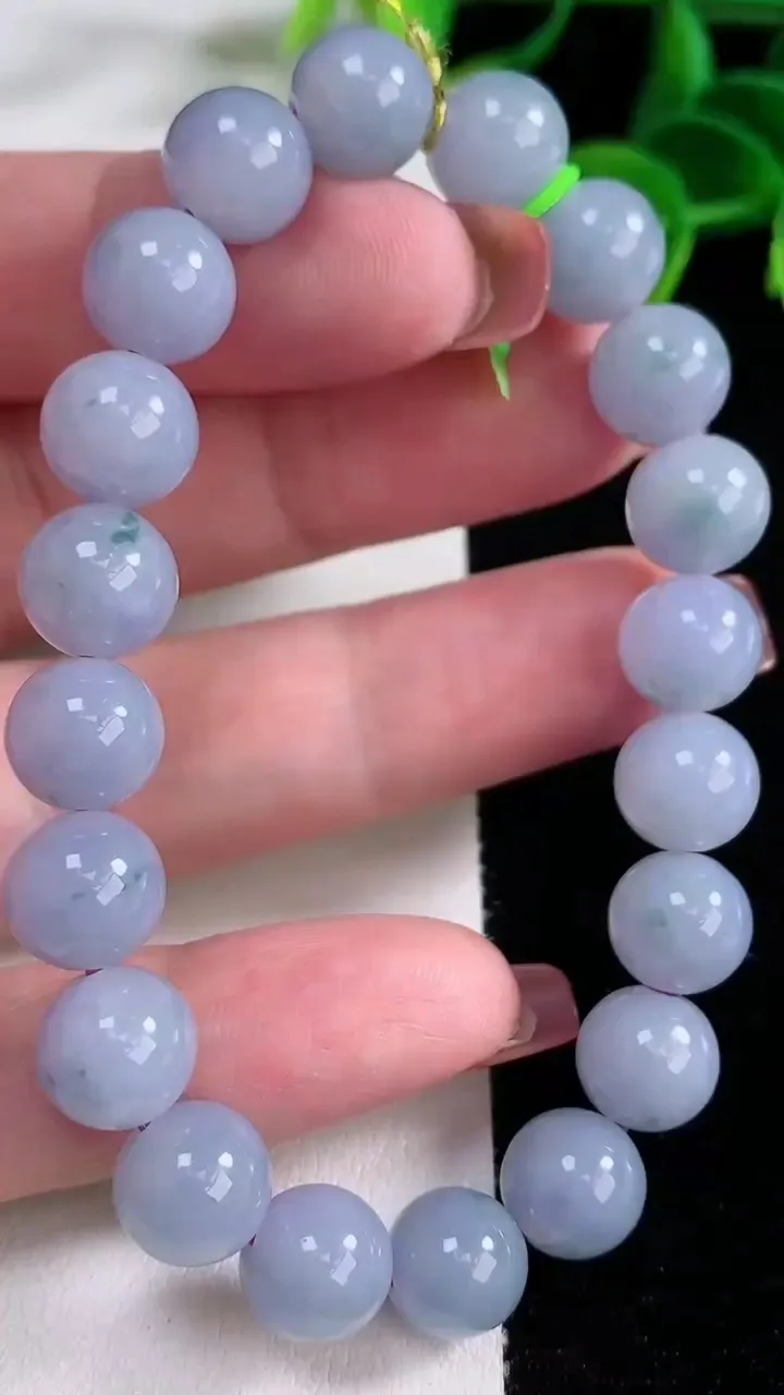 天然A货翡翠紫罗兰圆珠手串，尺寸9.6-20颗，重量:30.81g12月16日
工厂直销收藏佳品,种