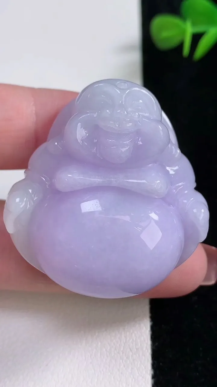 天然A货翡翠紫罗兰佛公吊坠，尺寸40.6-39.2-16.8，重量:46.49g
12月17日