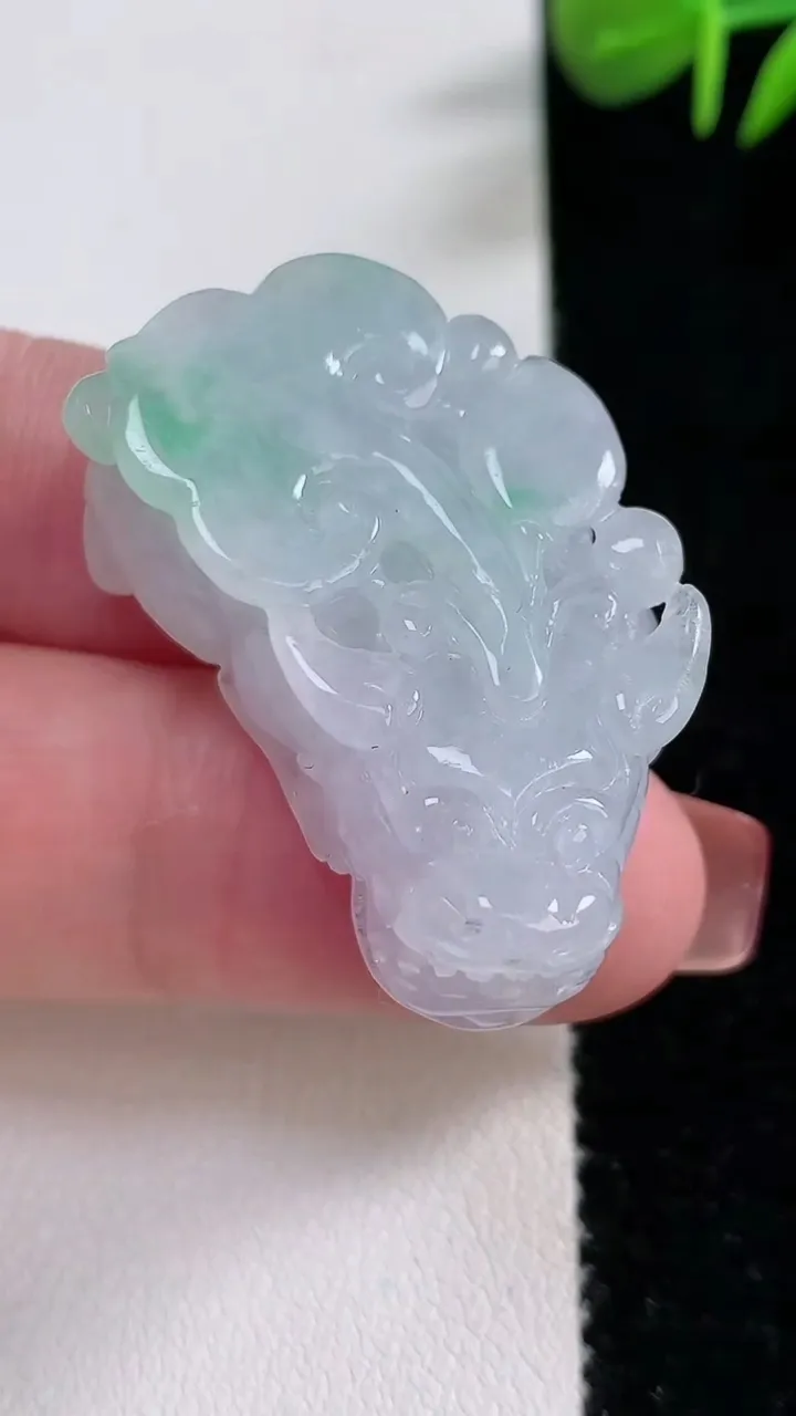 天然A货翡翠貔貅吊坠，尺寸36-20-13，重:21.98g
12月17日