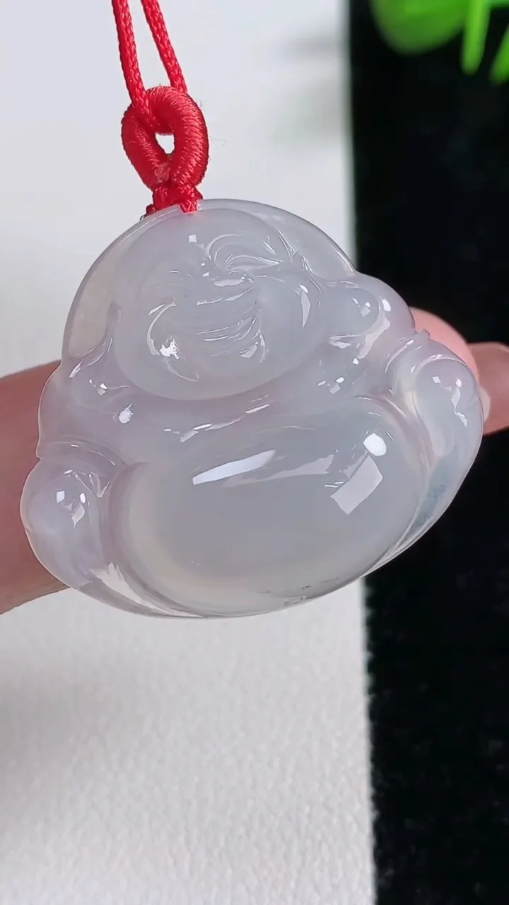 天然A货翡翠佛公吊坠，尺寸26.3-30-5.7，重量:6.91g
12月17日