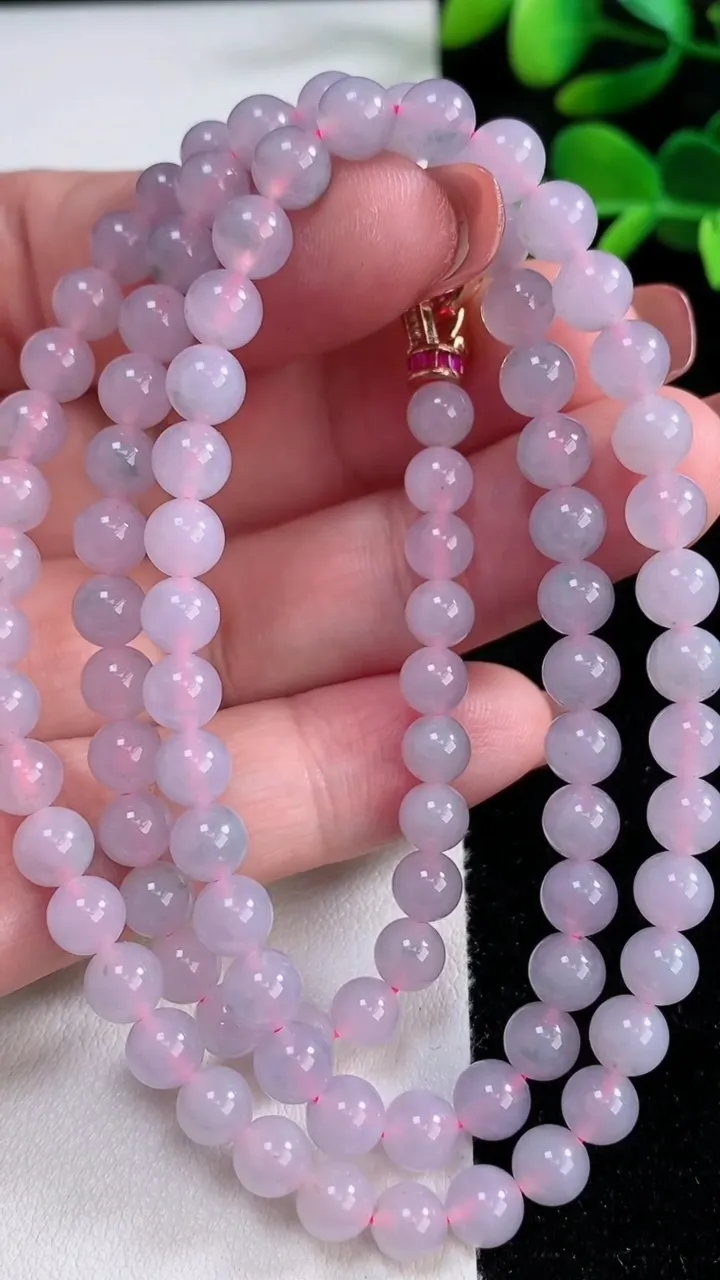 天然A货翡翠紫罗兰圆珠项链，尺寸5.7-95颗，重量:33.38g12月17日
工厂直销收藏佳品,种