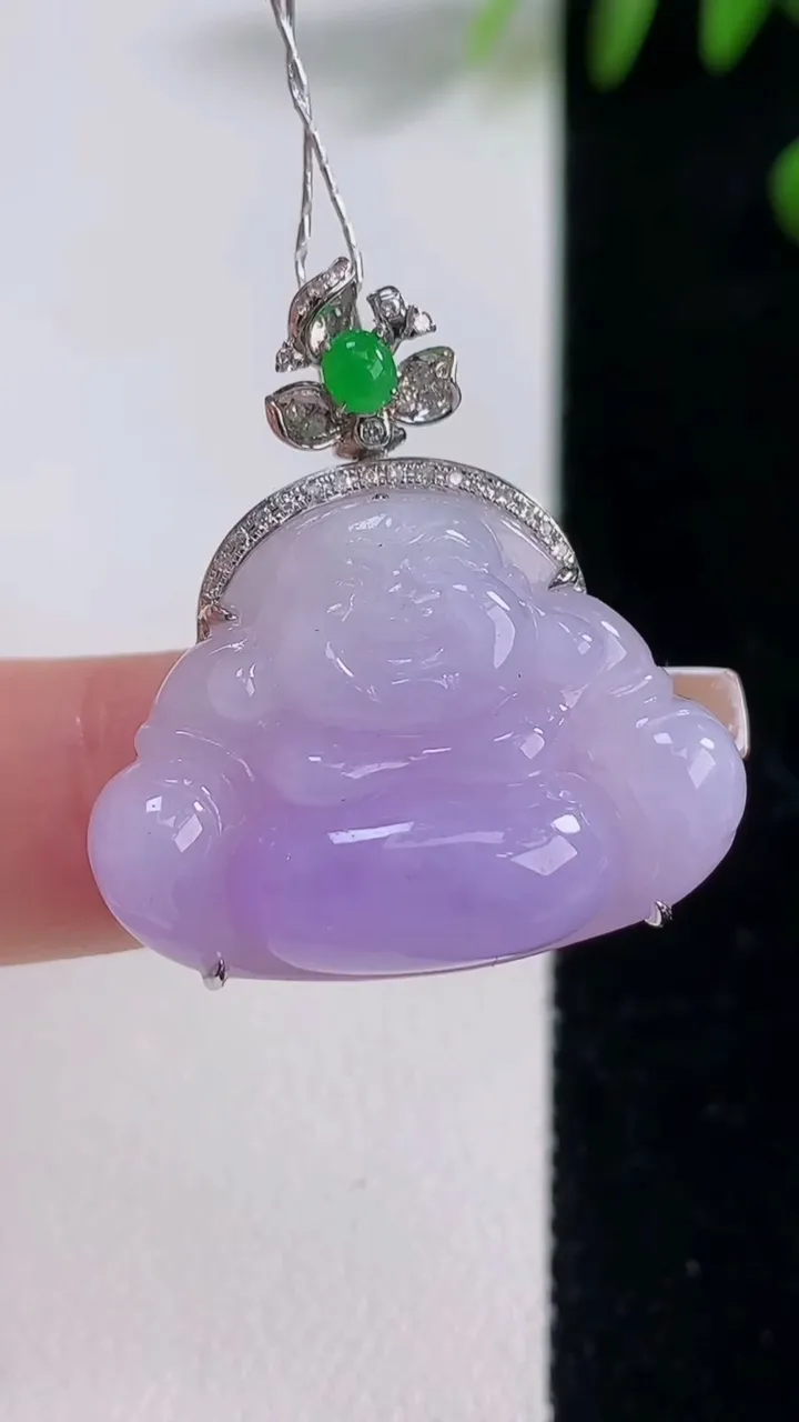 天然A货翡翠18K金紫罗兰佛公吊坠，尺寸29.2-19.8-27-8.9，重量:6.89g
12月1