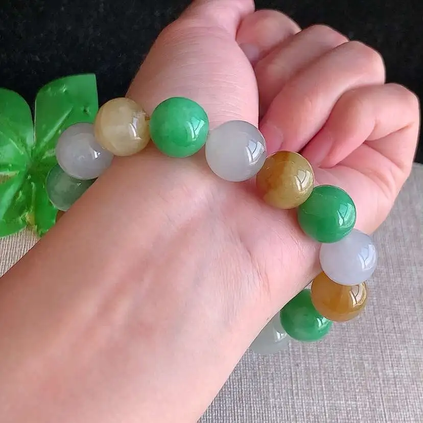 a货翡翠冰种三彩圆珠佛珠手串16颗  尺寸12.5mm 重量64.12g 1218