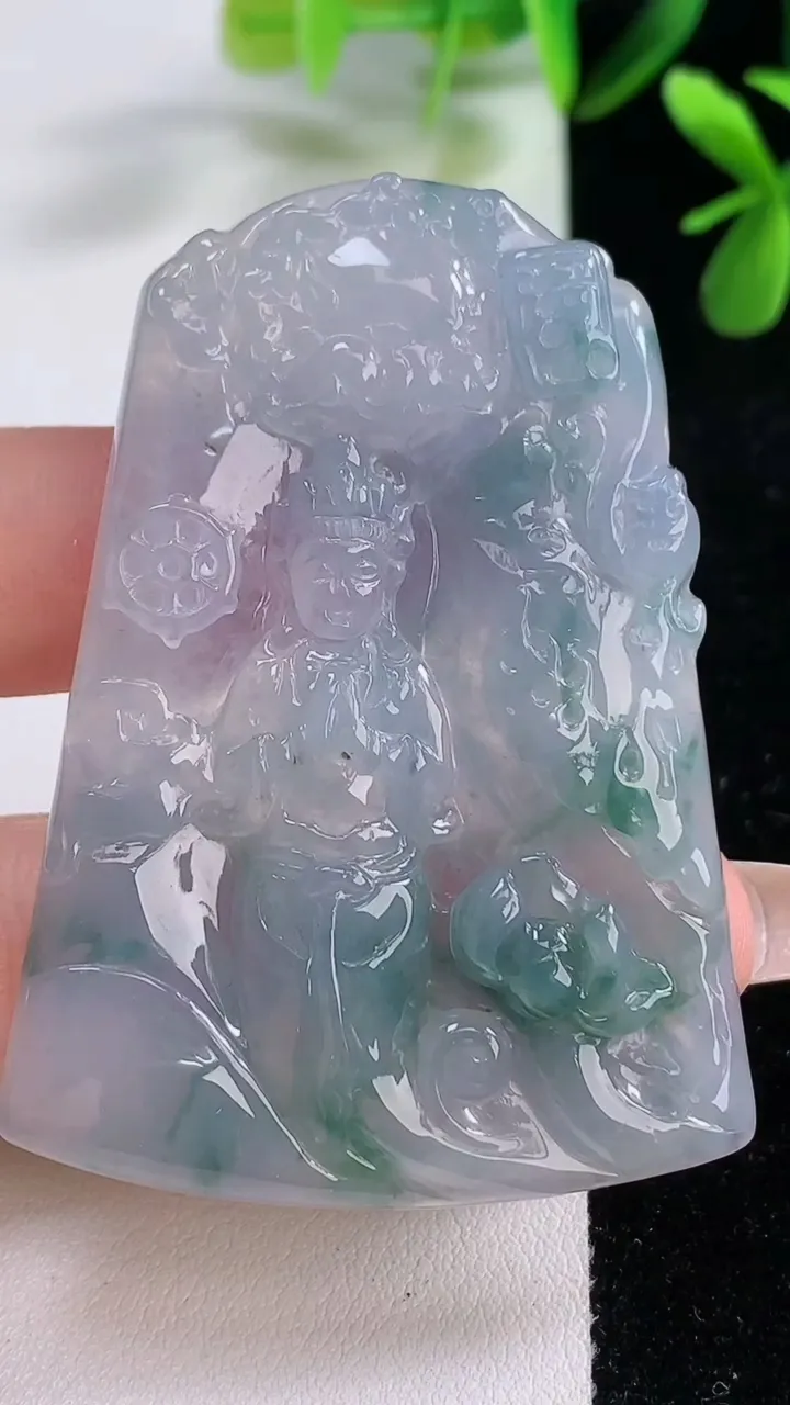 天然A货翡翠紫罗兰文殊菩萨吊坠，尺寸58-42-5.6，重:24.34g
12月19日