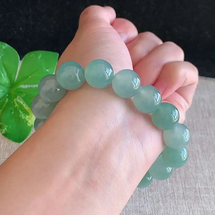a货翡翠冰种晴水圆珠佛珠手串16颗  尺寸12.5mm 重量56.66g 1217