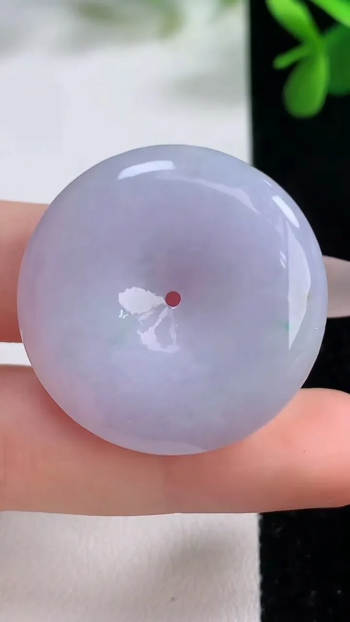 天然A货翡翠紫罗兰平安扣吊坠，尺寸32.9-5.8，重量:13.59g
12月19日