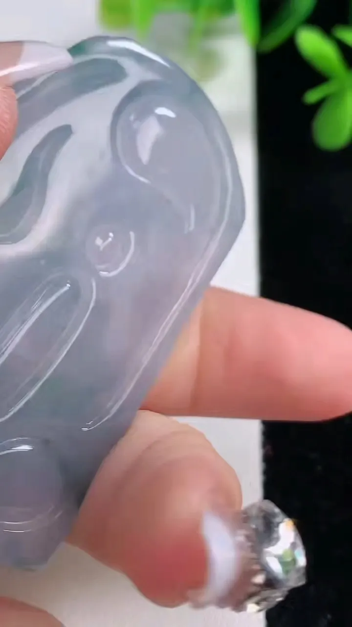 天然A货翡翠紫罗兰文殊菩萨吊坠，尺寸58-42-5.6，重:24.34g
12月19日