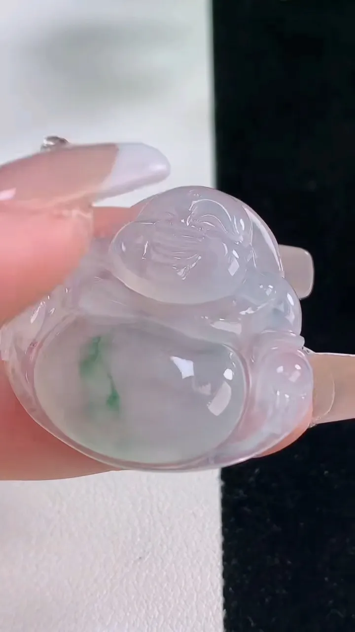 天然A货翡翠种飘花佛公吊坠，尺寸32.5-35.7-5.9，重量:10.69g
12月20日