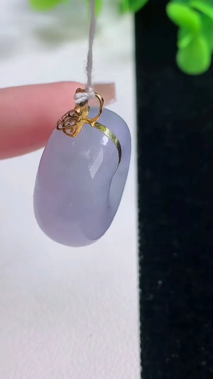 天然A货翡翠18K金紫罗兰路路通吊坠，尺寸25.5-13，重量:17.83g
12月20日