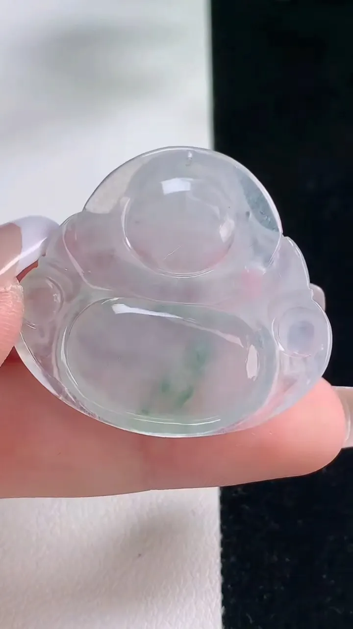 天然A货翡翠种飘花佛公吊坠，尺寸32.5-35.7-5.9，重量:10.69g
12月20日